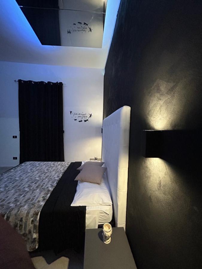 La Casa Di Toto Apartment Palermo Bagian luar foto