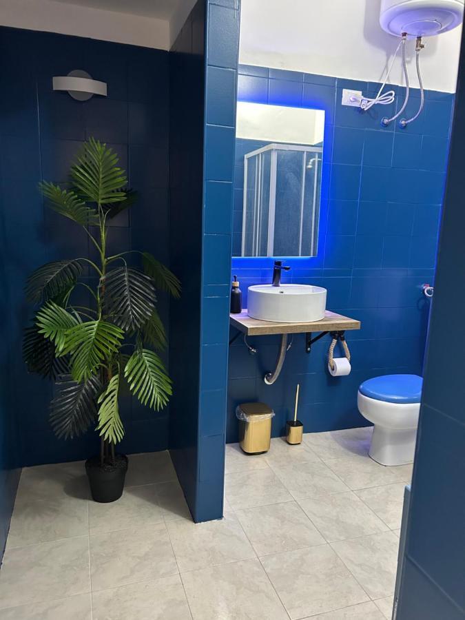 La Casa Di Toto Apartment Palermo Bagian luar foto